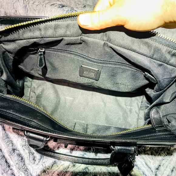 NWOT - COACH MATTE BLACK SWAGGER IN NUBUCK PEBBLE LEATHER (F34408) - Picture 11 of 12